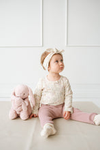 Load image into Gallery viewer, Frankie Knitted Legging - Powder Pink