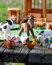 Load image into Gallery viewer, Felt Farm Animals Toys Set - Set of 10 Toys