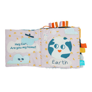 Little Rocket Finds Home Fabric Book