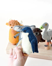 Load image into Gallery viewer, Australian Phillip Island Animals Finger Puppets Set