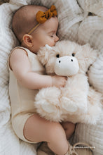 Load image into Gallery viewer, Snuggle Bunnies - Hilda The Highland Cow