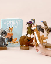 Load image into Gallery viewer, Wombat Stew Finger Puppets Set (Official Scholastic Australia Licensed)