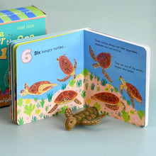 Load image into Gallery viewer, Australia Under the Sea 1, 2, 3 by Frané Lessac - Book and Finger Puppet Set