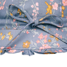 Load image into Gallery viewer, Bell hat Isabelle Moonlight