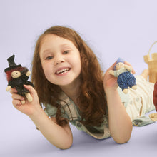 Load image into Gallery viewer, Holdie Folk Prince Galience