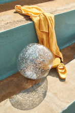 Load image into Gallery viewer, Inflatable Beach Ball Glitter