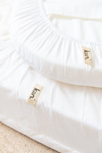 Load image into Gallery viewer, organic fitted mattress protector