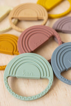 Load image into Gallery viewer, rainbow silicone teethers - Beige
