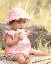 Load image into Gallery viewer, Bell Hat Matilda Desert Rose Blossom
