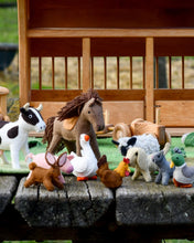 Load image into Gallery viewer, Felt Farm Animals Toys Set - Set of 10 Toys
