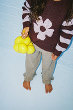 Load image into Gallery viewer, Bloom Knit Pull Over - Plum
