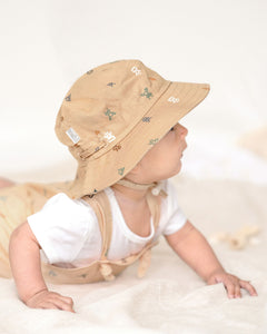 Sunhat Folk Cyborg Desert