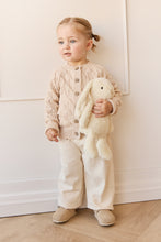 Load image into Gallery viewer, Snuggle Bunnies - Penelope - Sunshine
