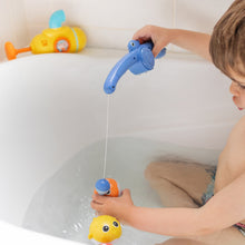 Load image into Gallery viewer, Catch &amp; Splash - Bath Fishing Game
