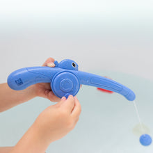 Load image into Gallery viewer, Catch &amp; Splash - Bath Fishing Game
