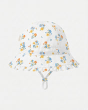 Load image into Gallery viewer, Bell Hat Arcadia Maddie Vanilla
