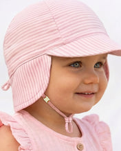 Load image into Gallery viewer, Flap Cap Mini Blossom
