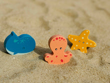 Load image into Gallery viewer, Wooden Sea Animal Maracas
