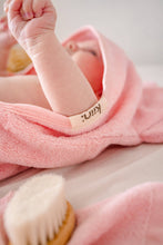 Load image into Gallery viewer, Hooded Towel: Peony
