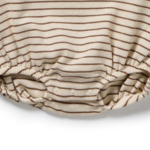 Load image into Gallery viewer, Nutmeg Stripe Organic Waffle Set
