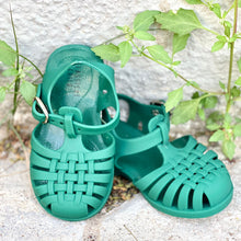 Load image into Gallery viewer, Jelly Shoe Myrtle Green
