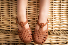 Load image into Gallery viewer, Jelly Shoe Rust
