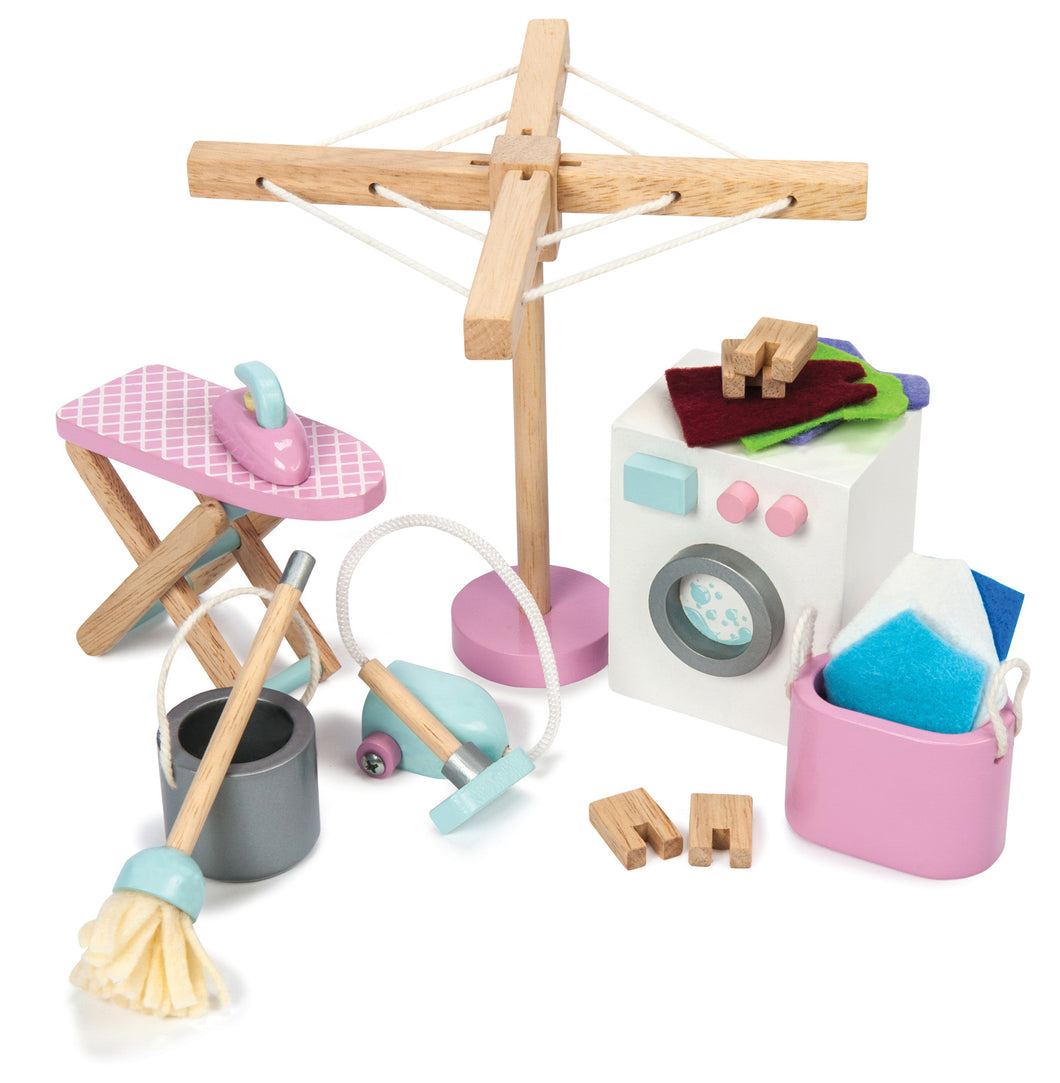 Daisylane Laundry Room Set, Le Toy Van Wooden Toys and Accessories. 