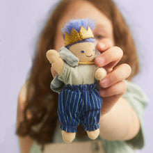 Load image into Gallery viewer, Holdie Folk Prince Galience
