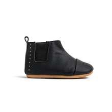 Load image into Gallery viewer, Pretty Brave Beau Baby Boots in Black. Childrens boots. Beau child black boot Pretty Brave. One country Mouse Kids, Baby Footwear, Baby shoes
