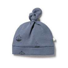 Load image into Gallery viewer, Organic Rib Knot Hat - Billie Boats
