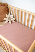 Load image into Gallery viewer, organic cot sheet - Heather
